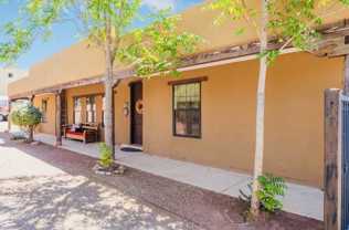 412 Grove St Se #NA - Photo 1 of 1