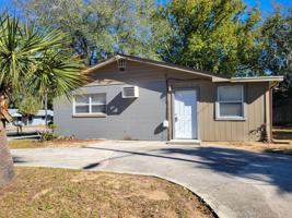 featured image of 1000 E Magnolia Ave