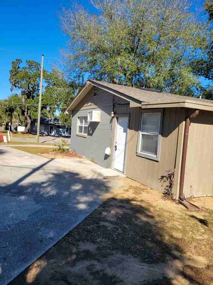 1000 E Magnolia Ave - Photo 3 of 4