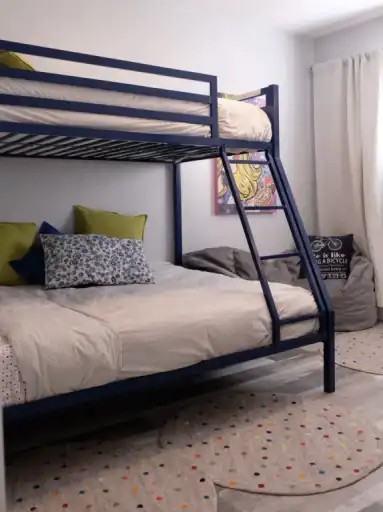 60 Clements Rd E - Photo 7 of 9