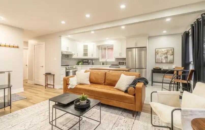 2121 Madison Ave - Photo 3 of 18