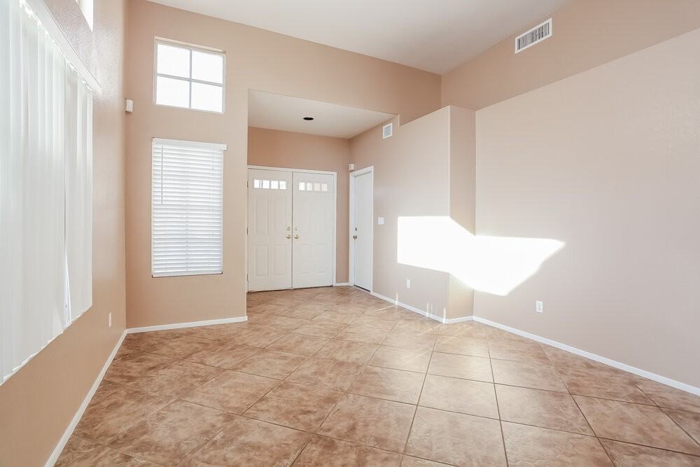 6062 Canyon Gap Dr - Photo 2 of 14