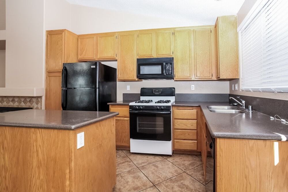 6062 Canyon Gap Dr - Photo 6 of 14