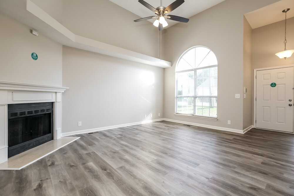 5356 Village Way - Photo 5 of 17