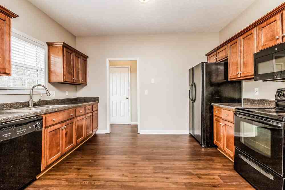 3411 Wellington Pl - Photo 7 of 16