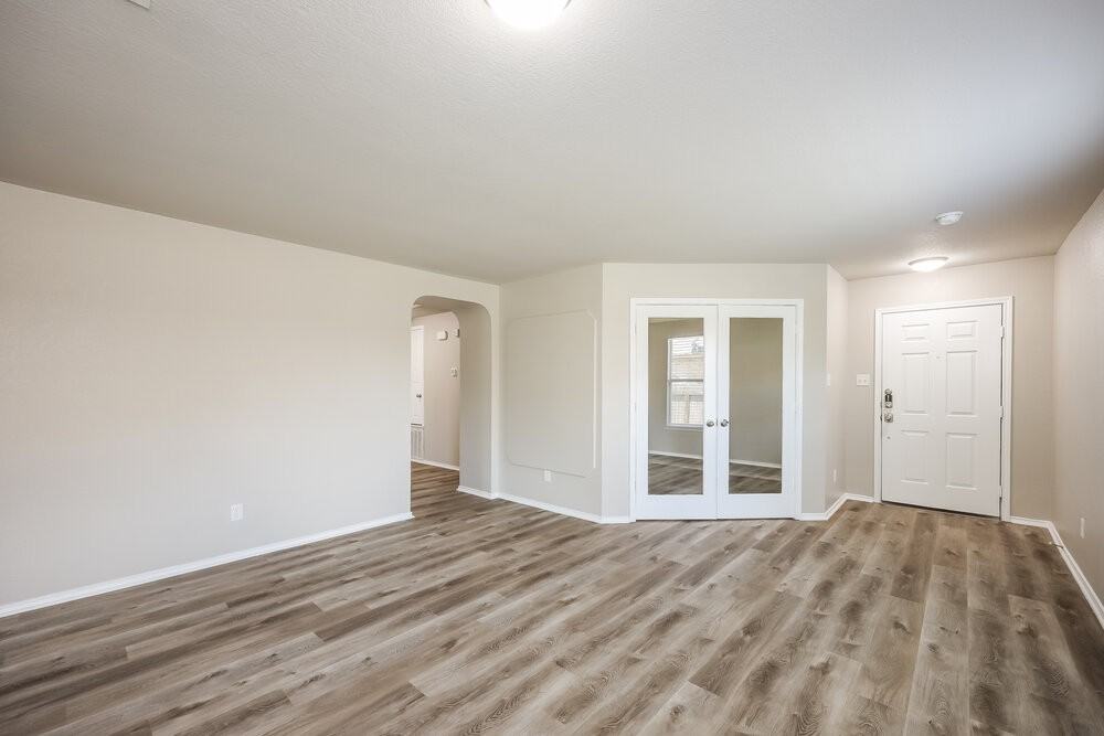 13510 Sundance Scape - Photo 5 of 16