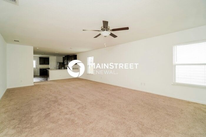 822 Shady Brk - Photo 3 of 15
