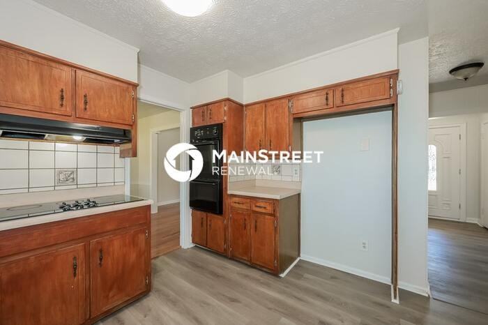 3518 Sandy Woods Ln - Photo 6 of 18