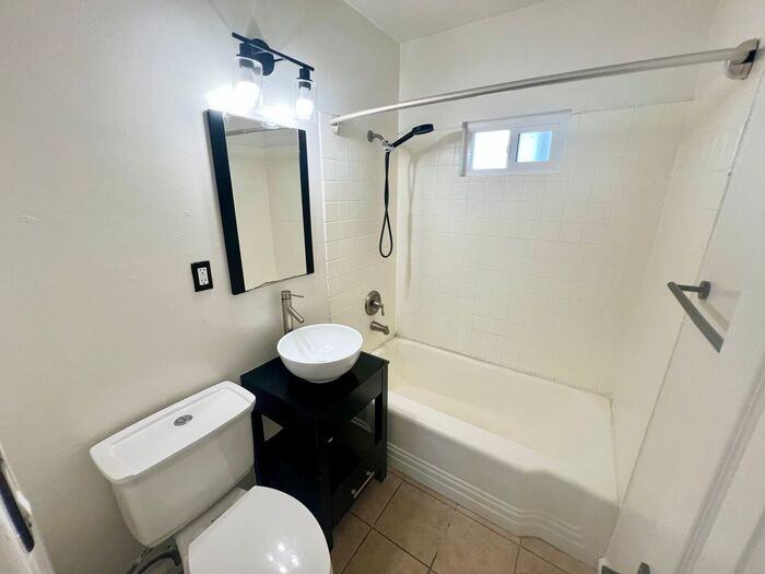 3711 Wilson Ave #C - Photo 5 of 14