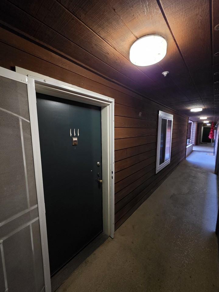 2901 Macarthur Blvd #111 - Photo 5 of 17