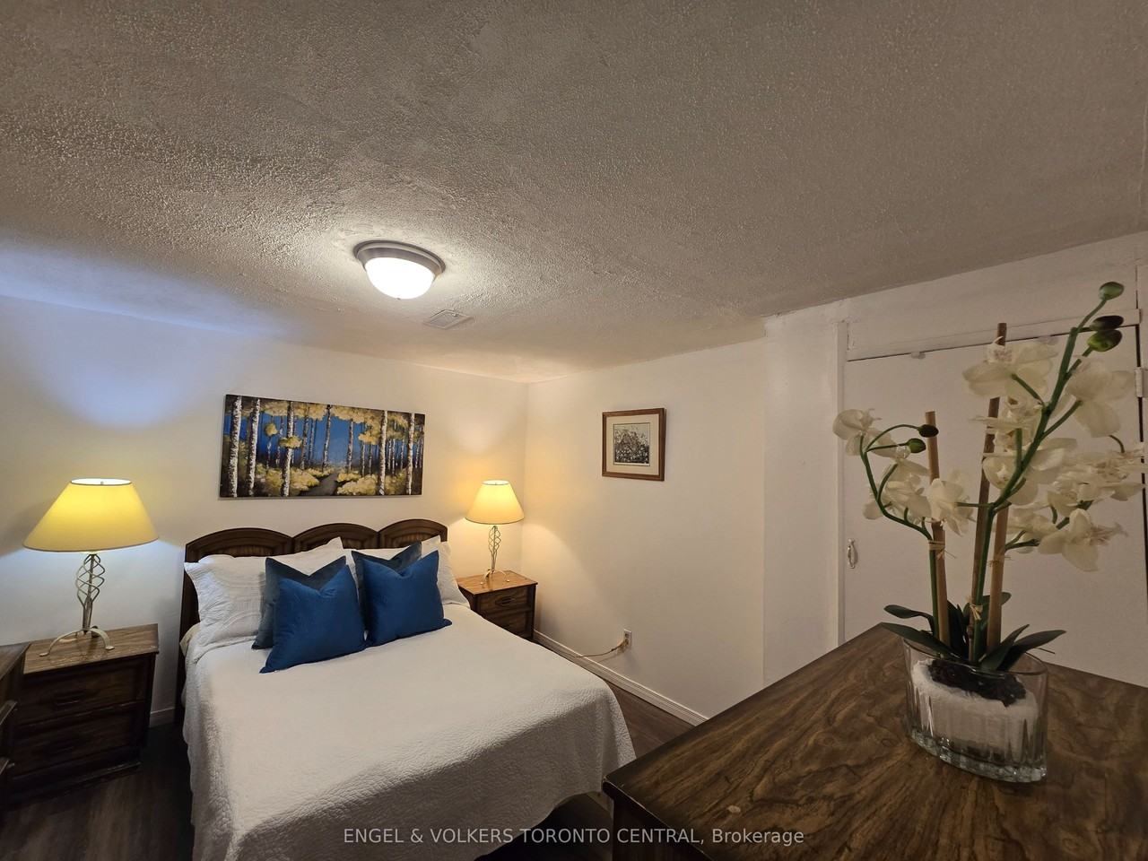 9 Shademaster Crt Bsmt #Bsmt - Photo 4 of 14