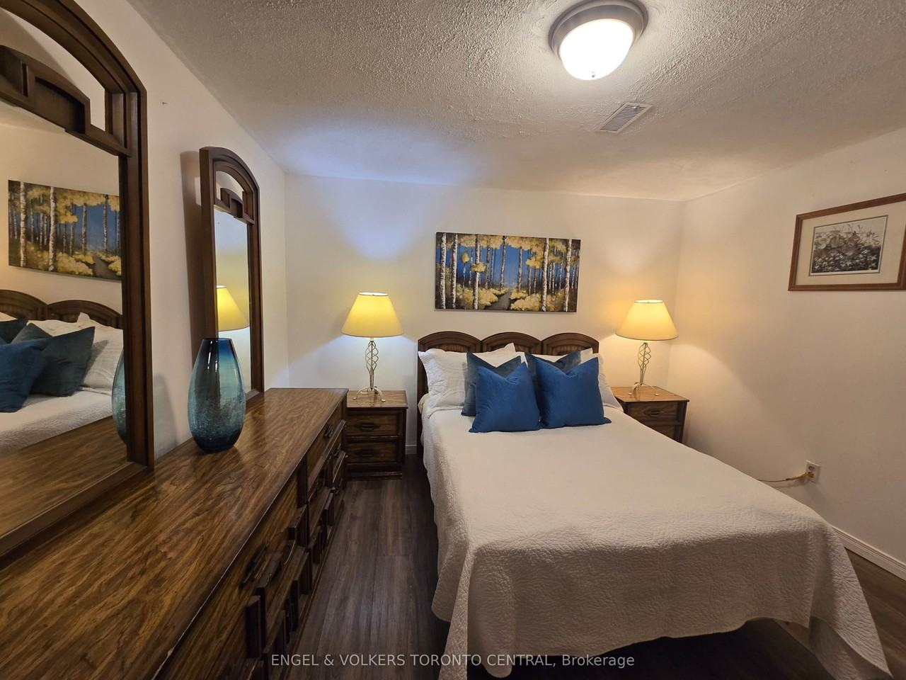 9 Shademaster Crt Bsmt #Bsmt - Photo 5 of 14