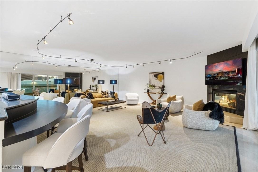 2857 Paradise Rd #602 - Photo 5 of 36