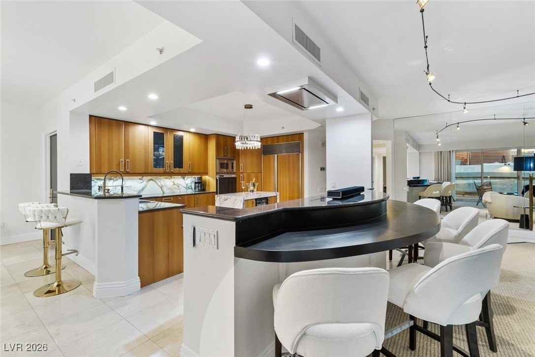 2857 Paradise Rd #602 - Photo 6 of 36