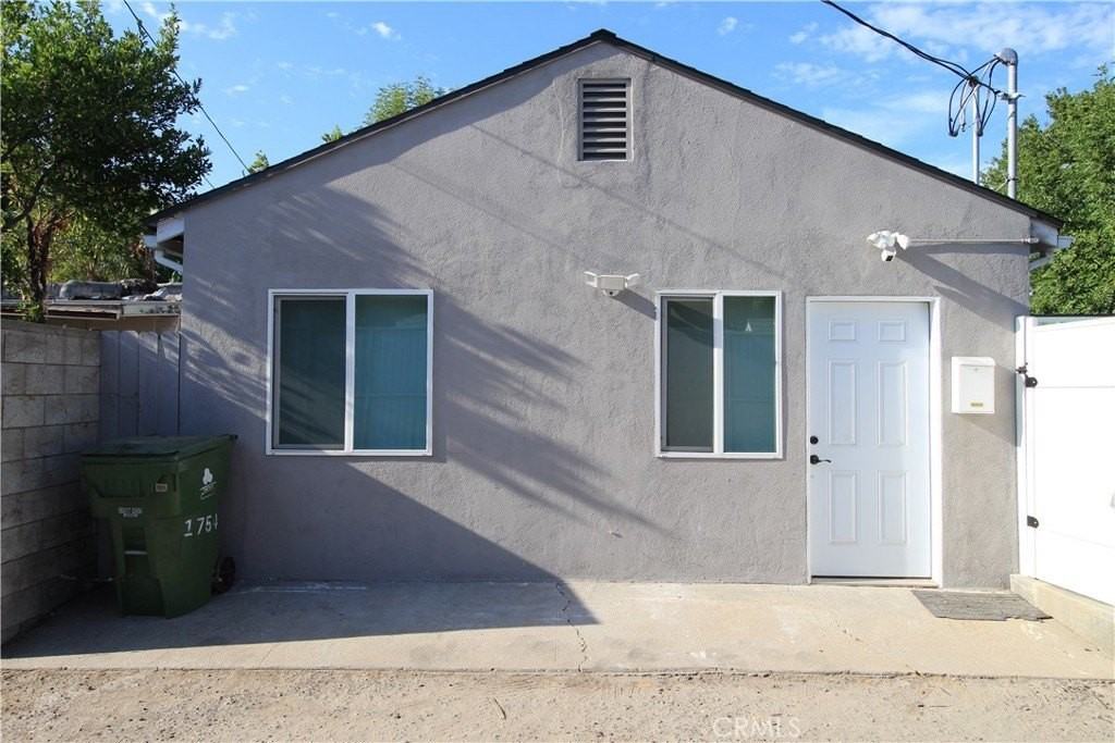 17546 Martha St - Photo 2 of 22