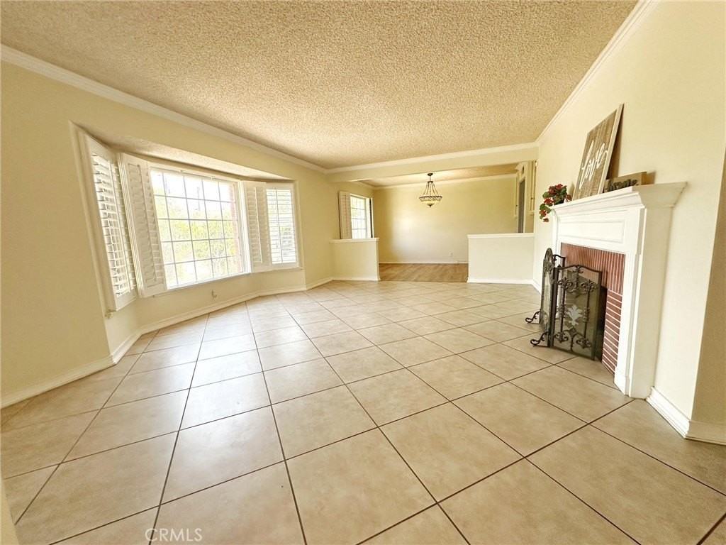 1149 S Rimsdale Dr - Photo 6 of 30