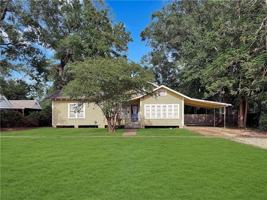 featured image of 521 10th Ave