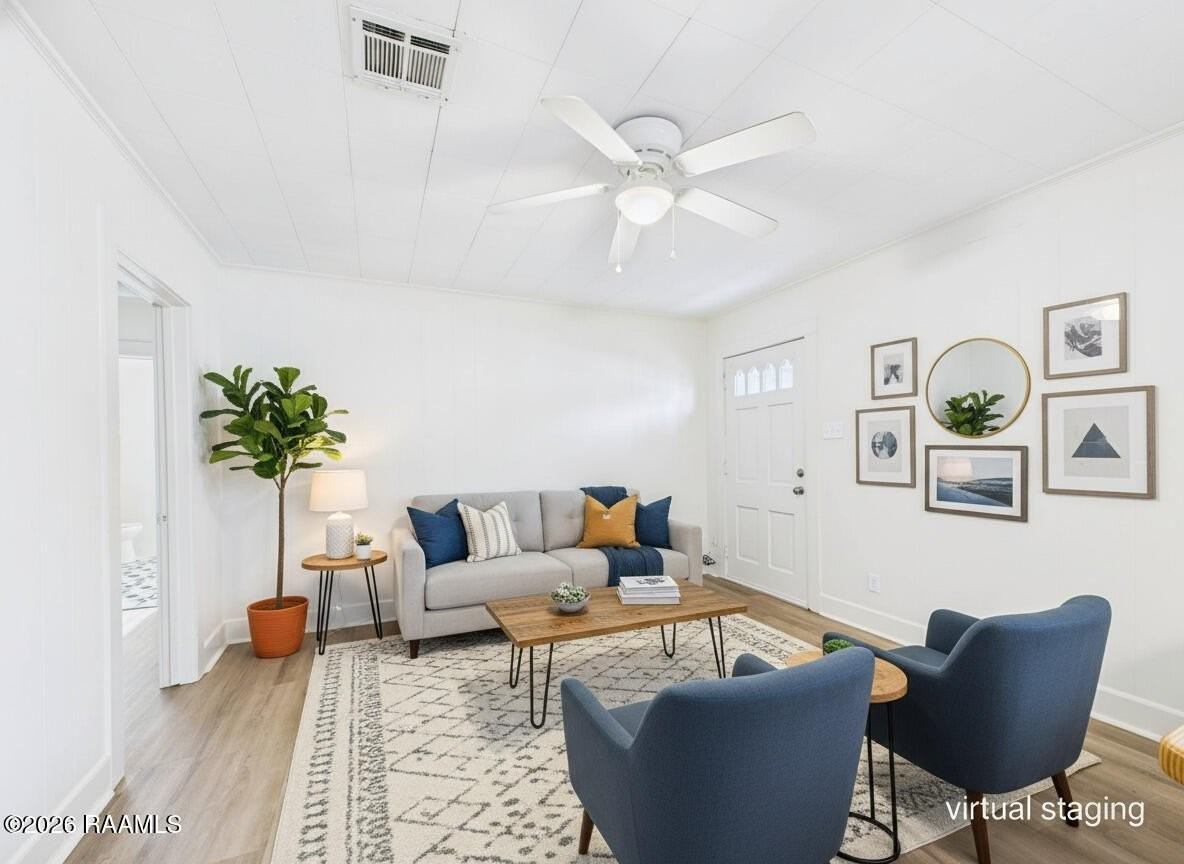 528 Saint Julien Ave - Photo 3 of 31