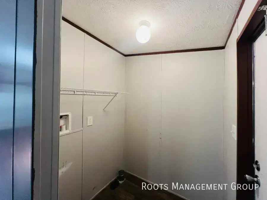 2300 E Philip Ave Trlr 16b #16B - Photo 2 of 10