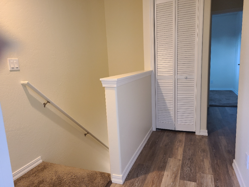 310 Se L St - Photo 7 of 13