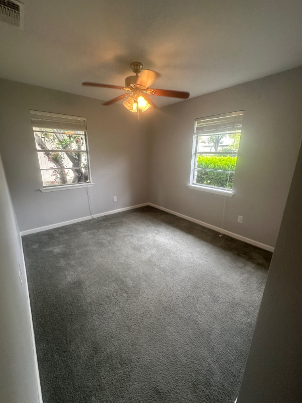 13205 Bourbon St - Photo 6 of 8