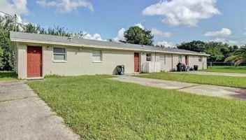 featured image of 9311 Loras St #B