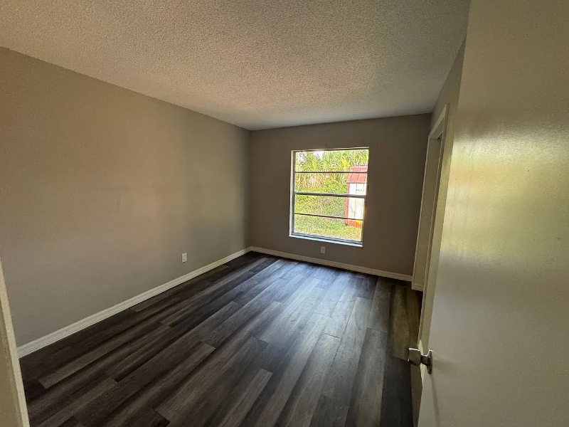 485 N Briarcreek Pt - Photo 6 of 11