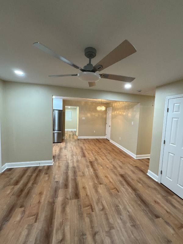 2135 Delaware Ave - Photo 3 of 12