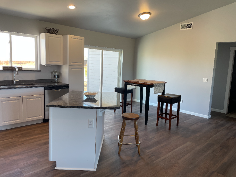 532 Scenic Loop - Photo 4 of 13