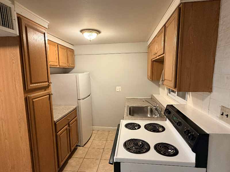 349 Old Hauppauge Rd - Photo 4 of 12