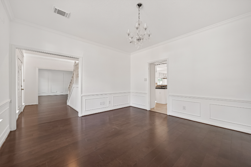 2627 Double Lake Dr - Photo 4 of 17