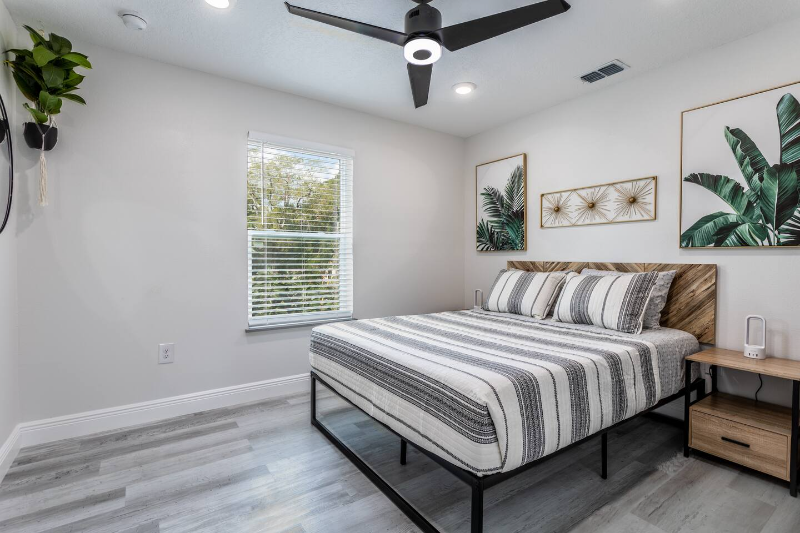 1414 E Harding St - Photo 2 of 20