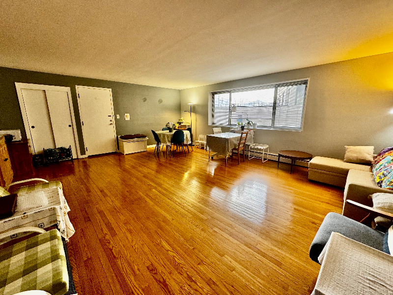 1119 Greenleaf Ave #C - Photo 2 of 7