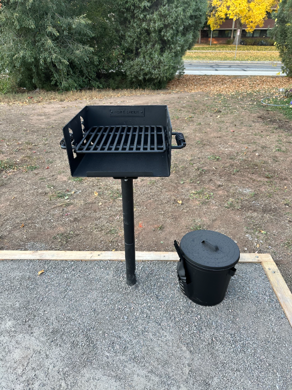 926 James Ct #2 - Photo 2 of 16