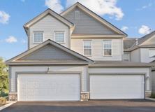 560 Redwood Ln - Photo 1 of 1