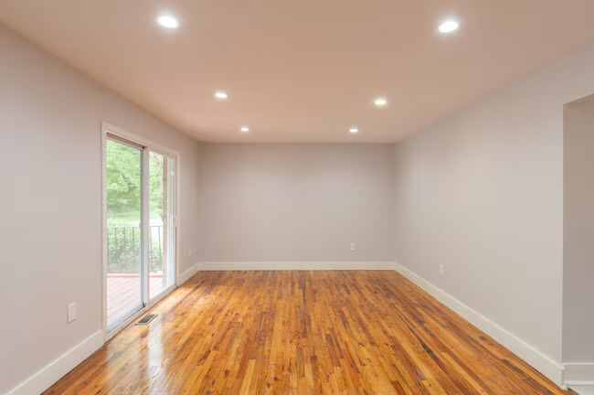 1913 Country Ln #501 - Photo 6 of 17