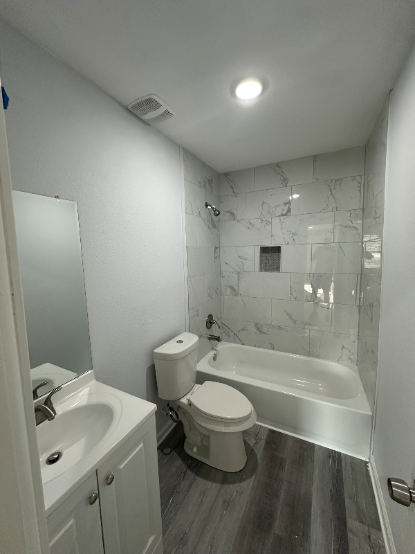 215 Birch St - Photo 5 of 10