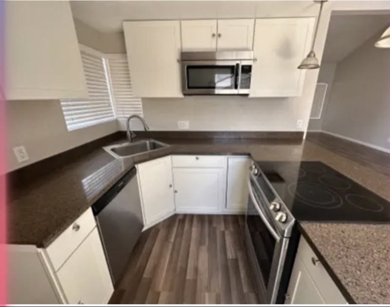 283 Riverview Way - Photo 2 of 15