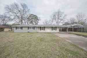 featured image of 140 Joe White Rd