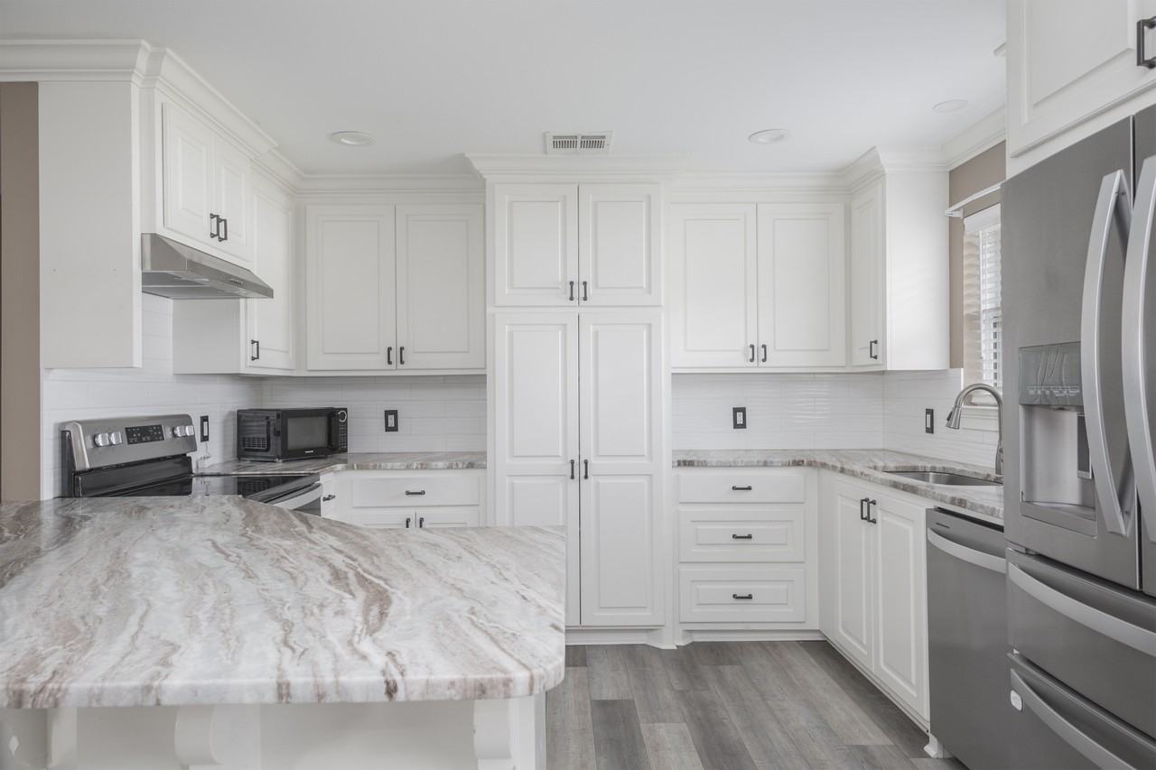 140 Joe White Rd - Photo 5 of 17