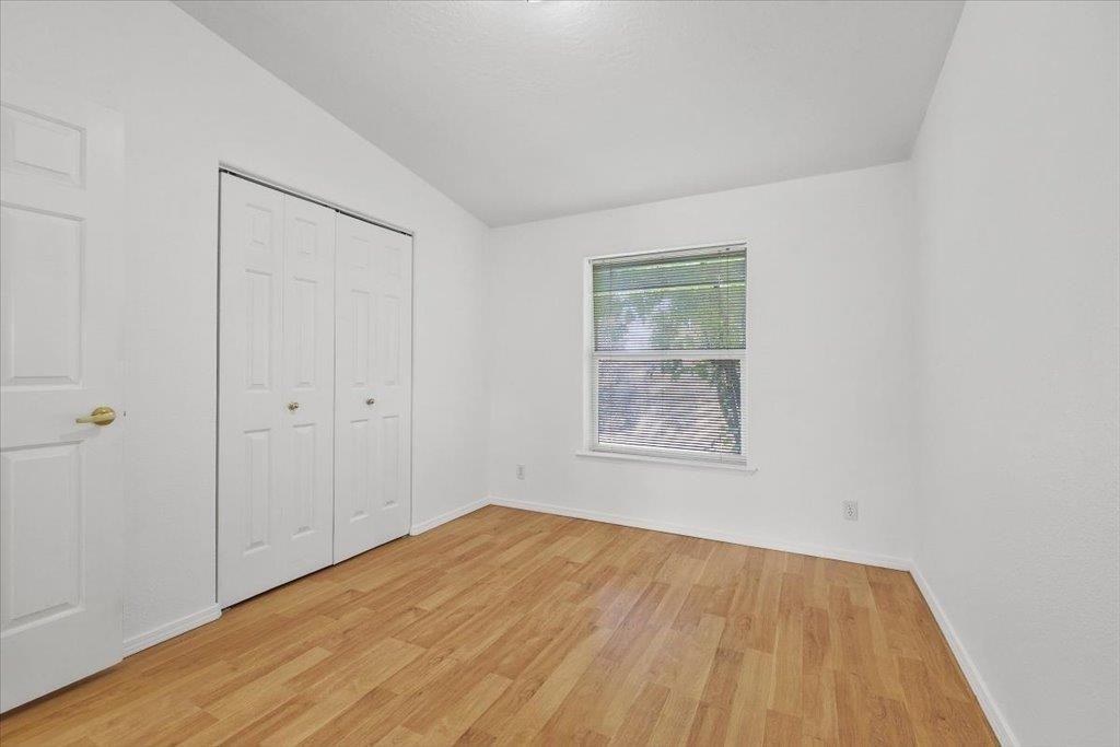 4324 S Sunny Creek Cir - Photo 2 of 19