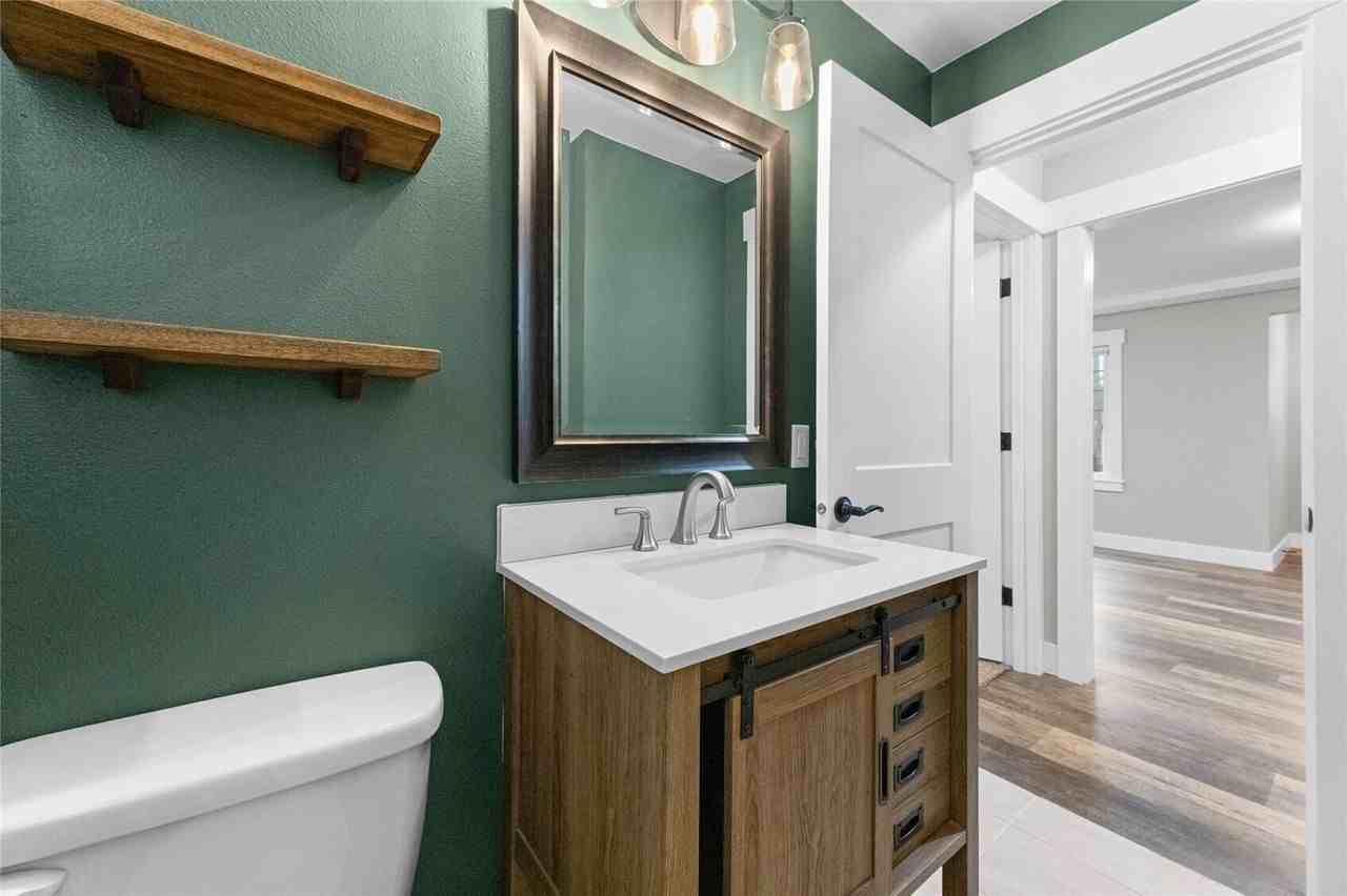 6410 S D St #6410SDST - Photo 4 of 14