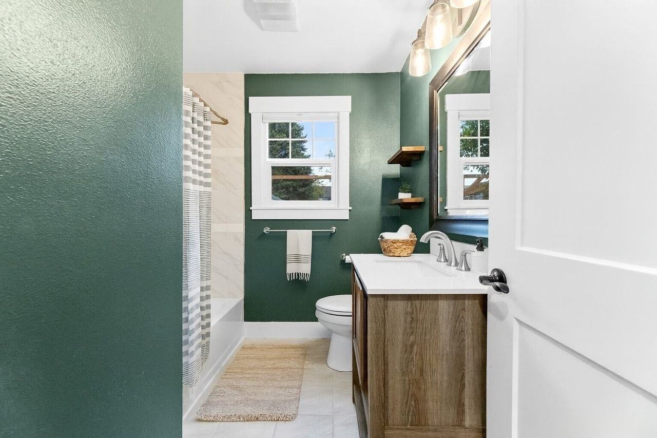 6410 S D St #6410SDST - Photo 6 of 14