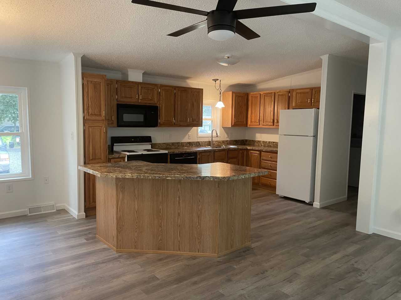 23001 Magnolia Dr - Photo 7 of 17