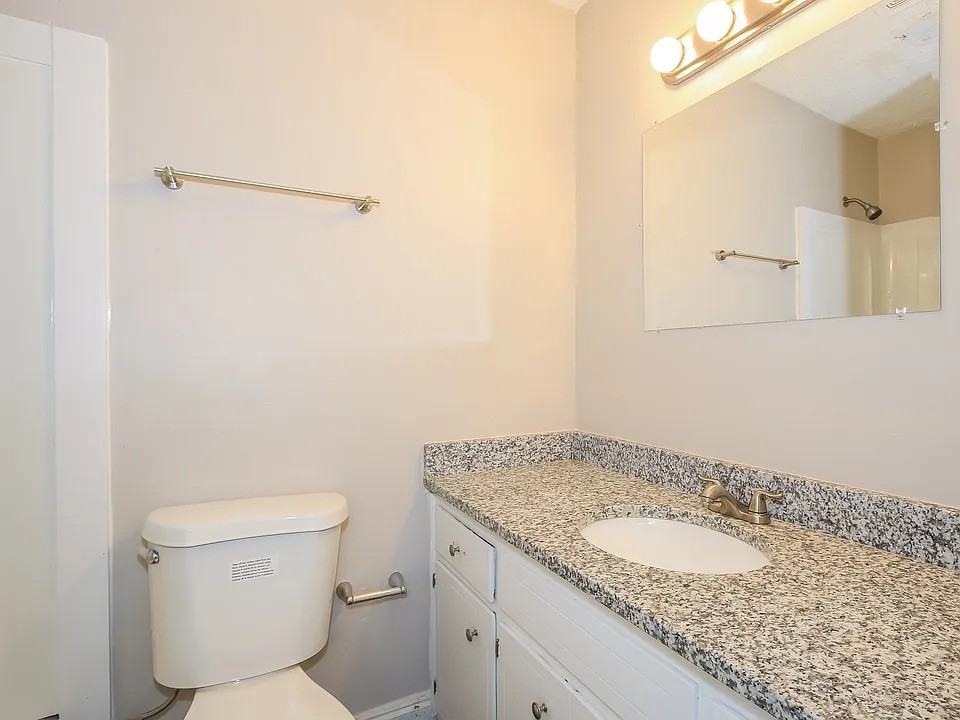 1309 Druid Park Ave - Photo 5 of 7