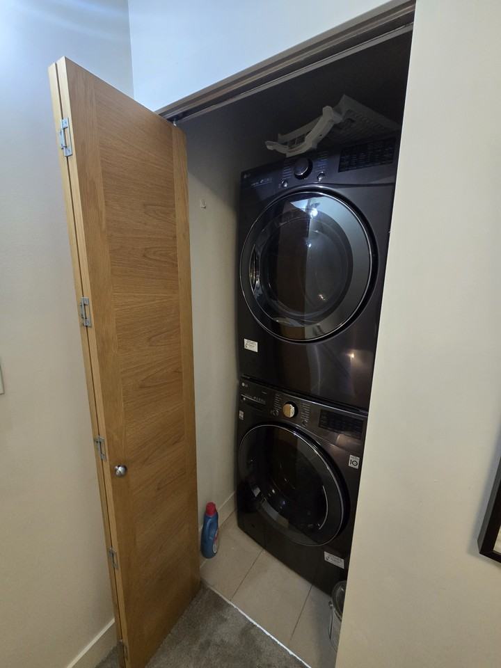 230 Salter Street #2 - Photo 5 of 19