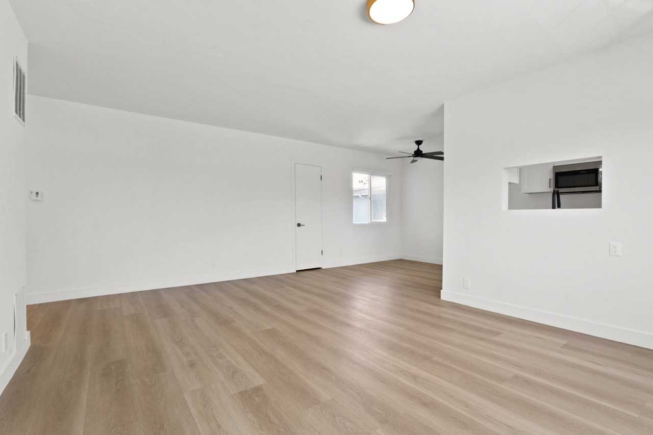 3637 Jasmine - Photo 2 of 18