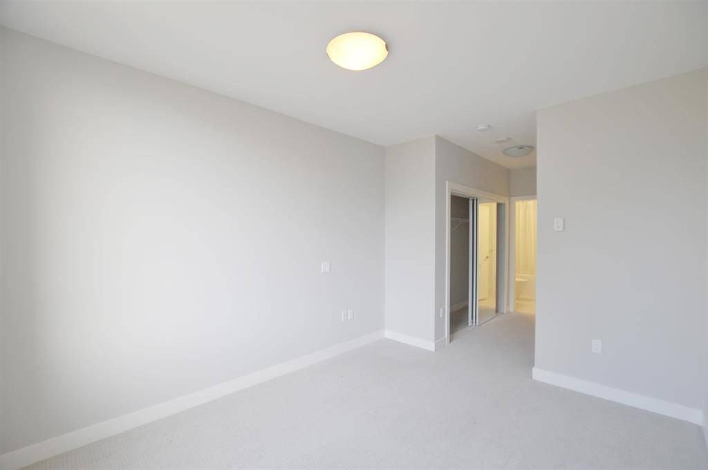 9393 Tower Road - Photo 5 of 11