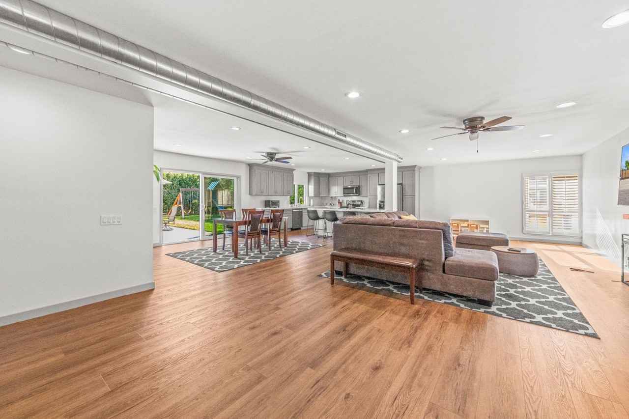 1558 Wakefield Ave #NA - Photo 3 of 50