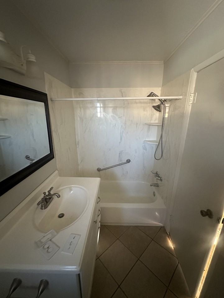 47 W 5th St #NA - Photo 6 of 11